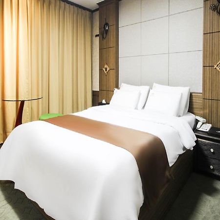 Uljin Grand Hotel Kültér fotó
