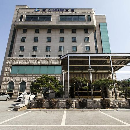Uljin Grand Hotel Kültér fotó