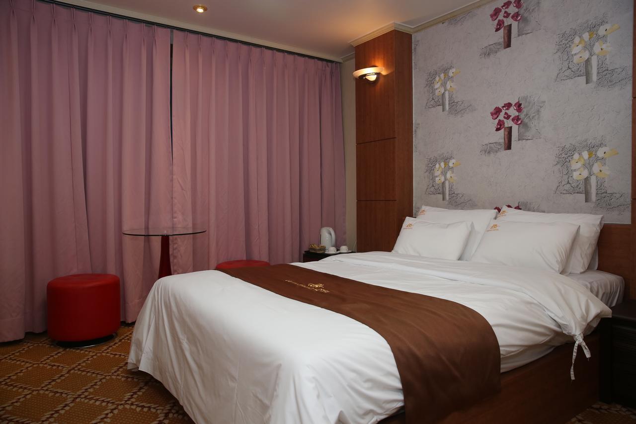 Uljin Grand Hotel Kültér fotó