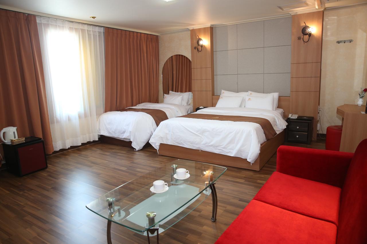 Uljin Grand Hotel Kültér fotó