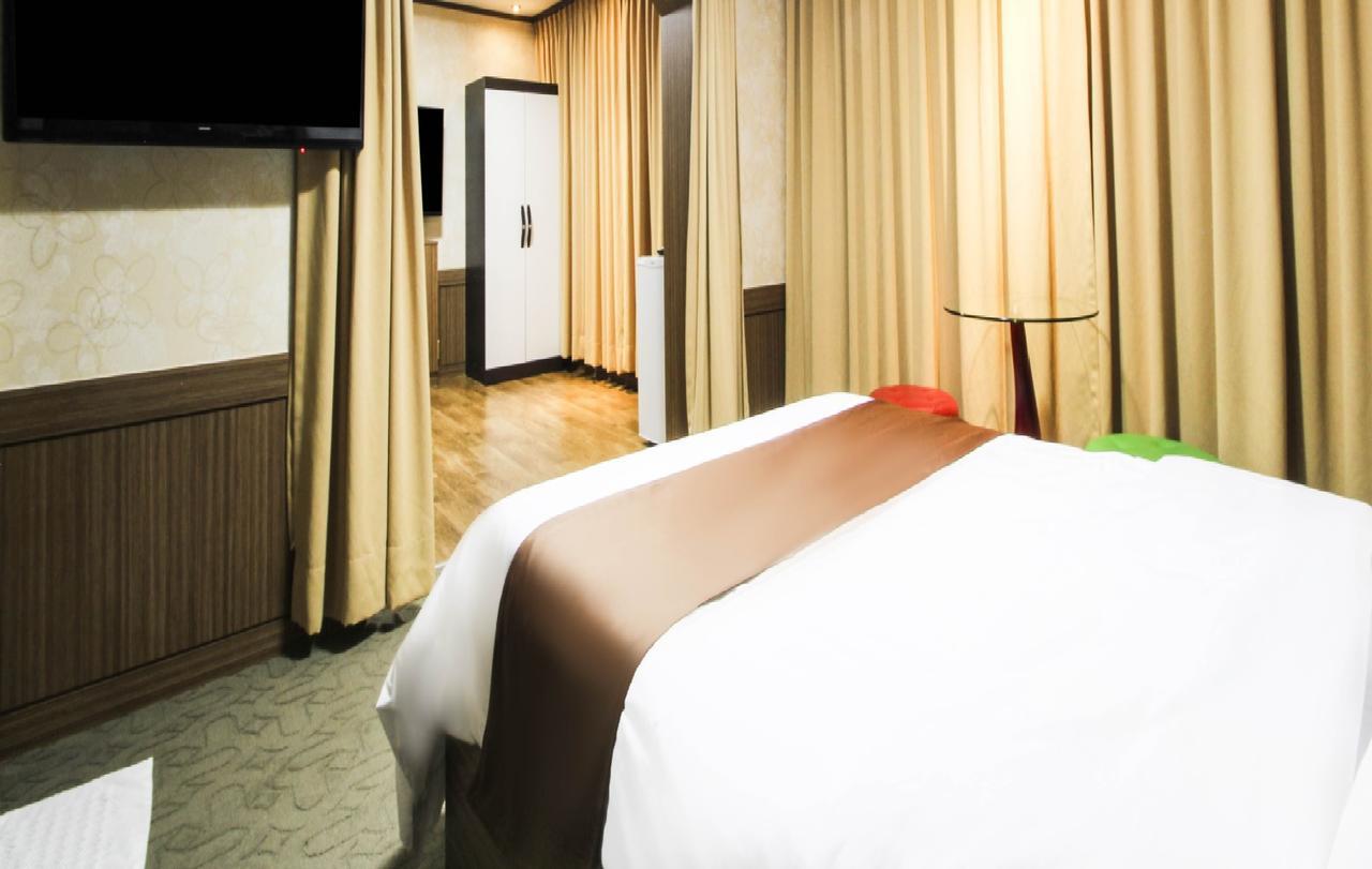 Uljin Grand Hotel Kültér fotó